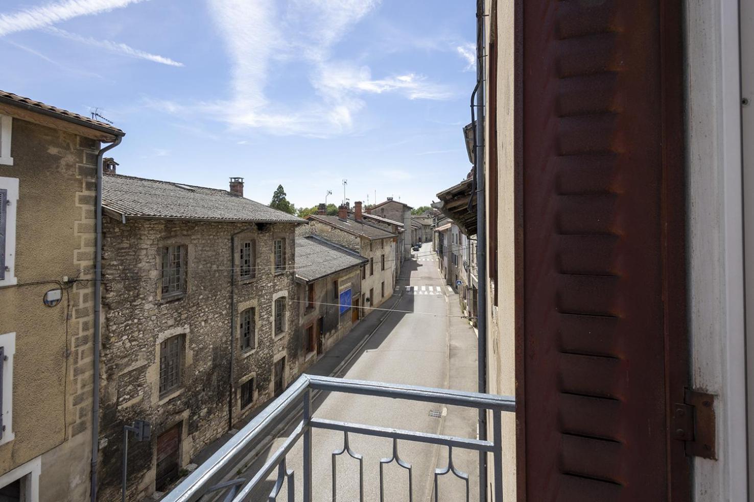 L'emeraude - 1 A 4p - Wifi Fibre - Parking Gratuit * Pont-d'Ain